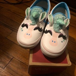 Like New! Kids- Vans (unicorn)